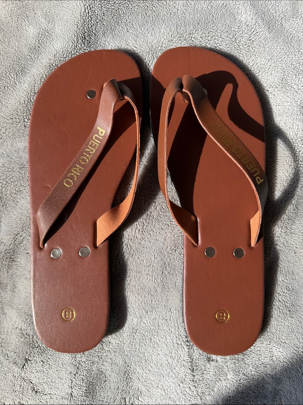 NWOT Puerto Rico Brown Leather Flip Flop Sandals